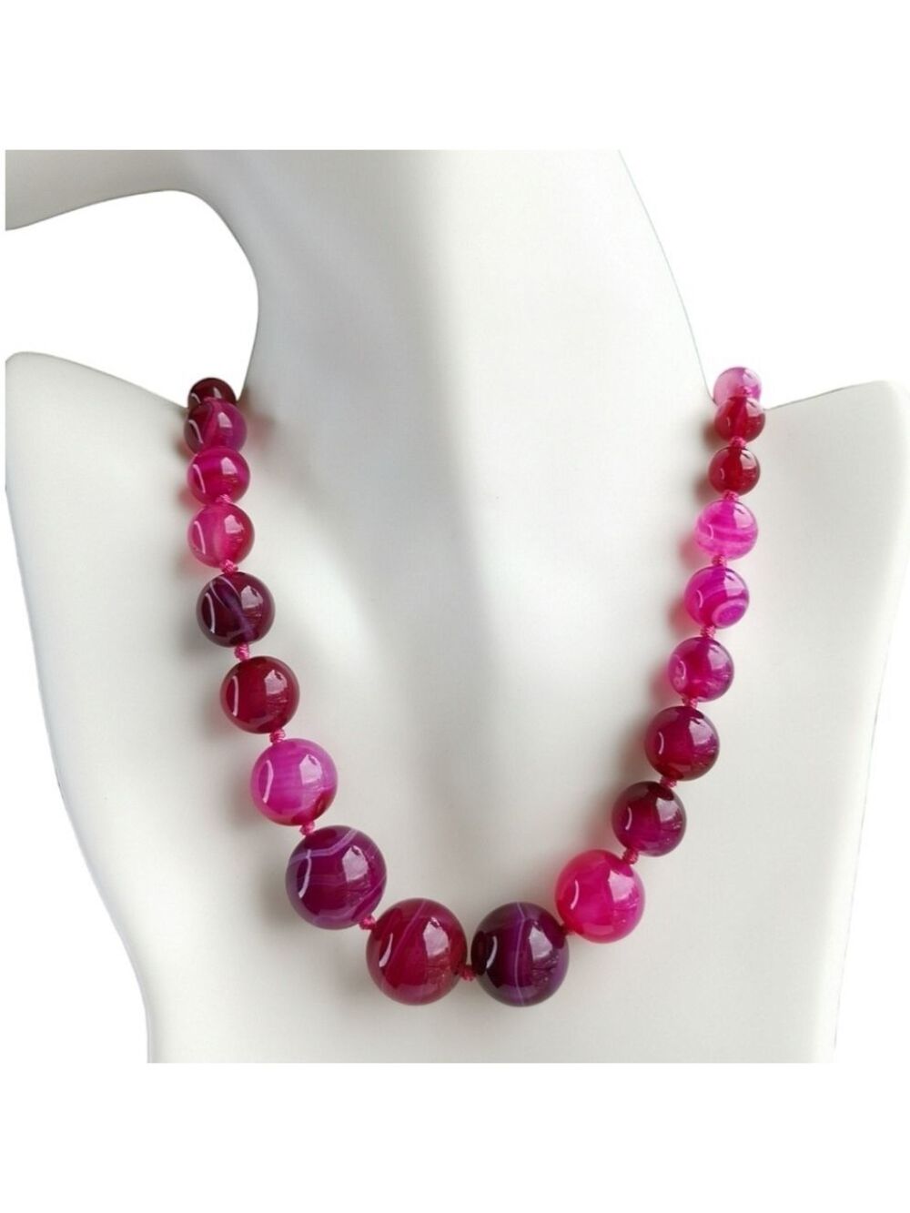 Pink Agate Necklace 21 Inches 🆕